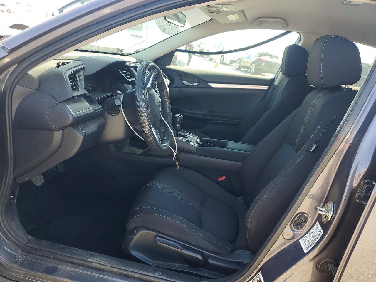 2018 Honda Civic Lx - zdjęcie 7