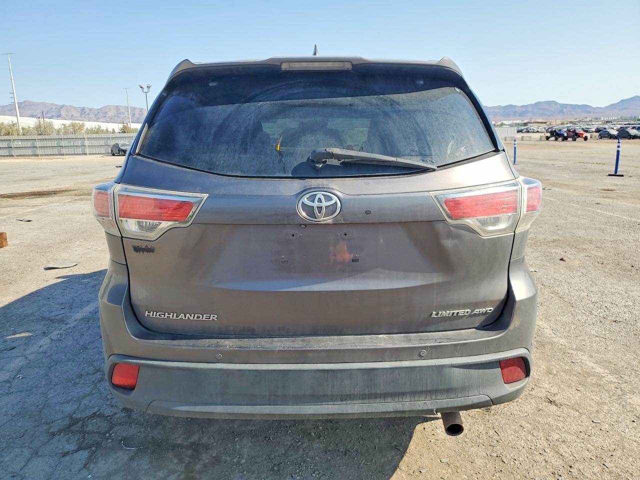 2015 Toyota Highlander Limited - zdjęcie 6
