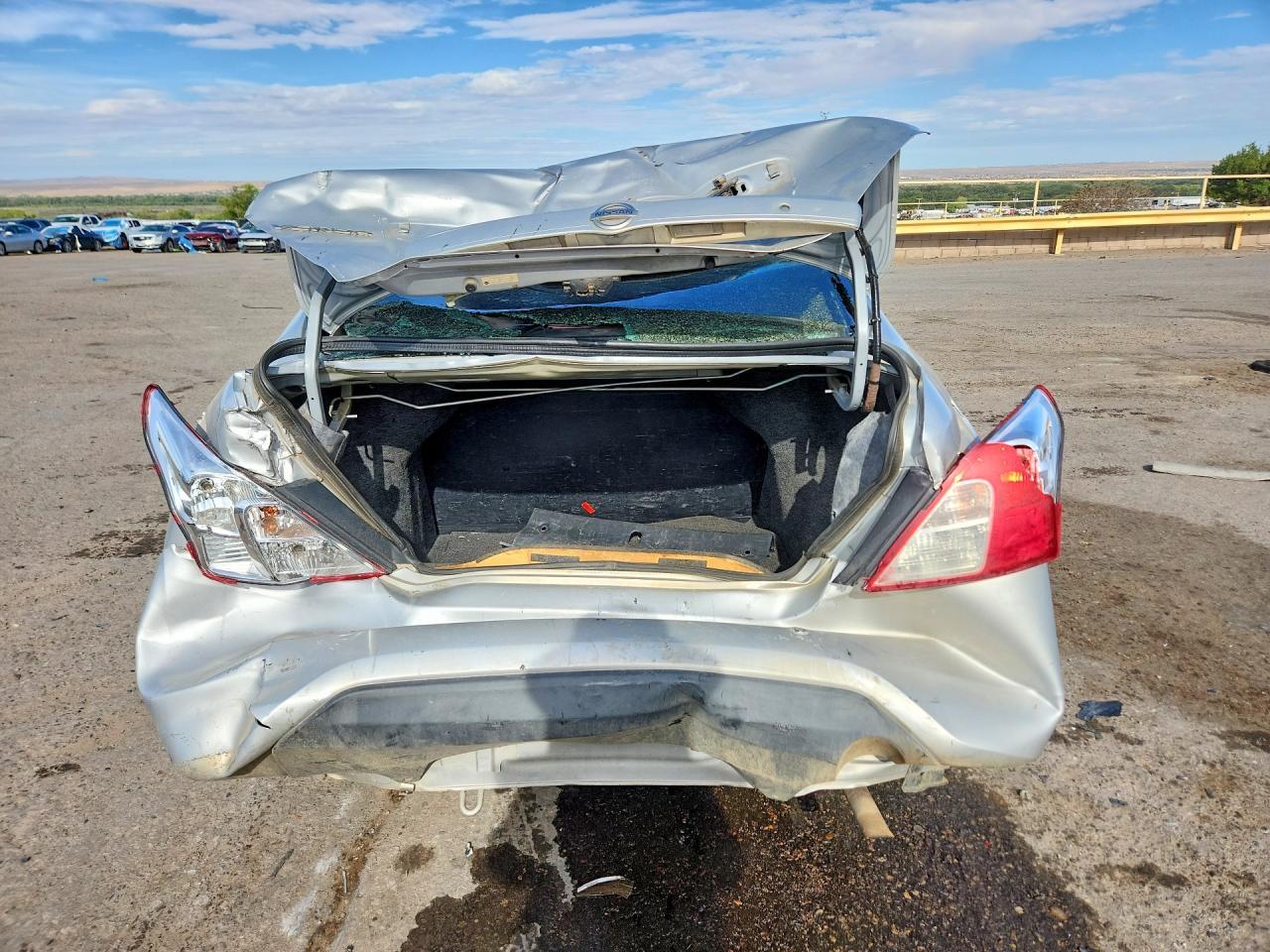 2016 Nissan Versa 1.6 S - zdjęcie 6