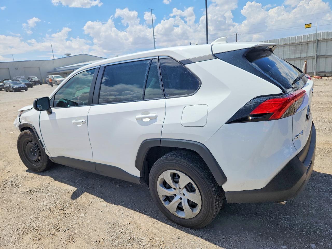 2023 Toyota Rav4 Le - zdjęcie 2