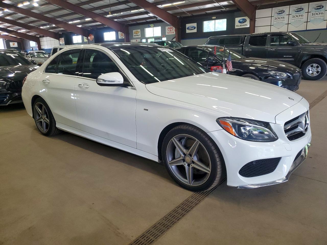 2015 Mercedes-Benz C 400 4Matic - zdjęcie 4