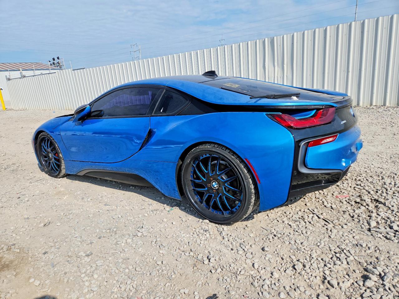 2016 BMW I8 - zdjęcie 2