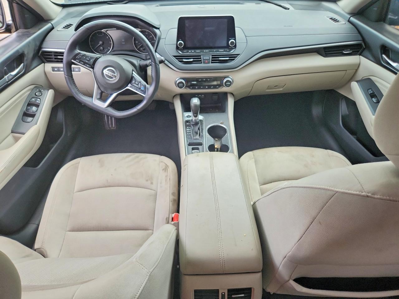 2019 Nissan Altima Sv - zdjęcie 8