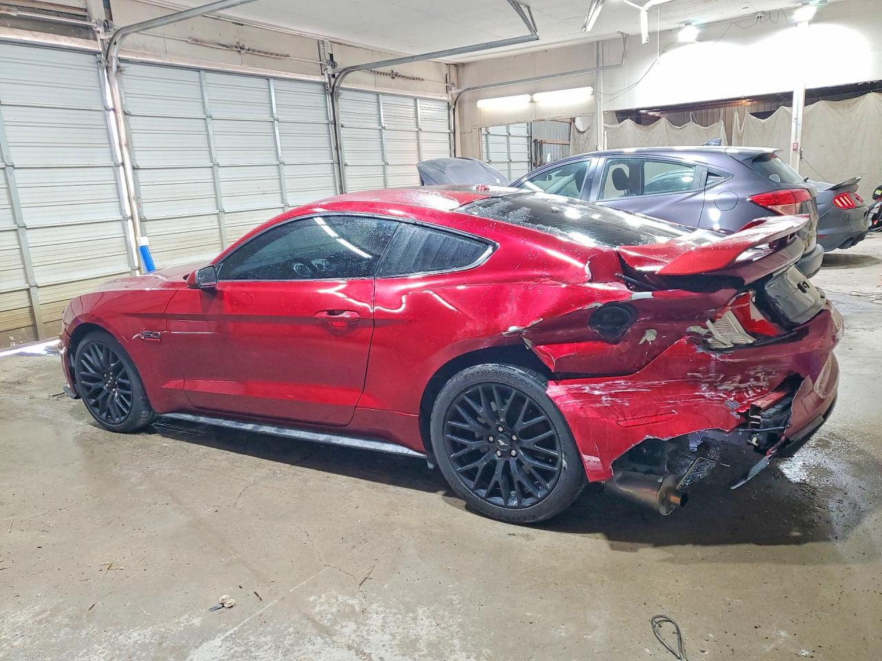 2019 Ford Mustang Gt - zdjęcie 2