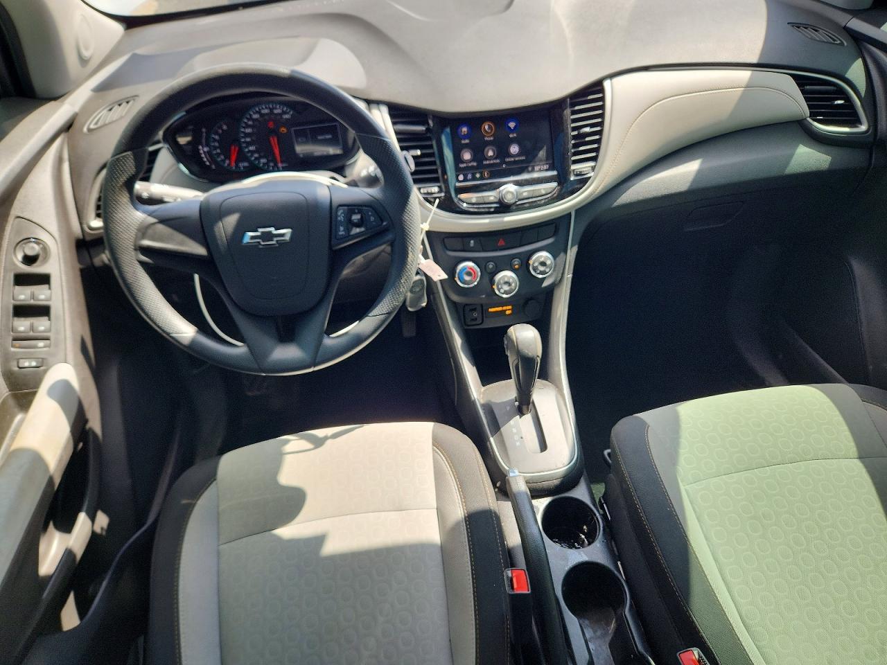 2020 Chevrolet Trax Ls - zdjęcie 8