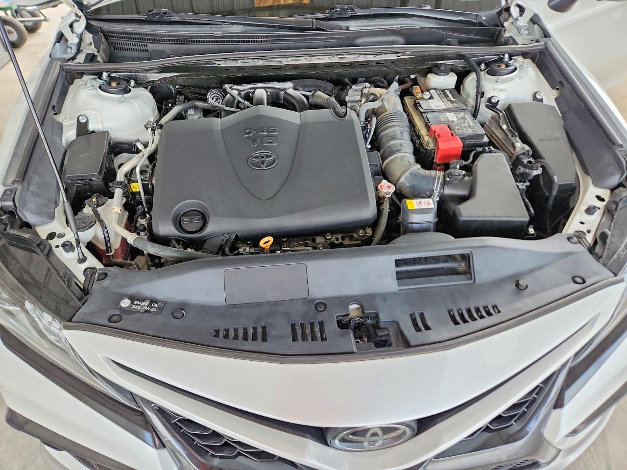 2022 Toyota Camry Xse V6 - zdjęcie 11