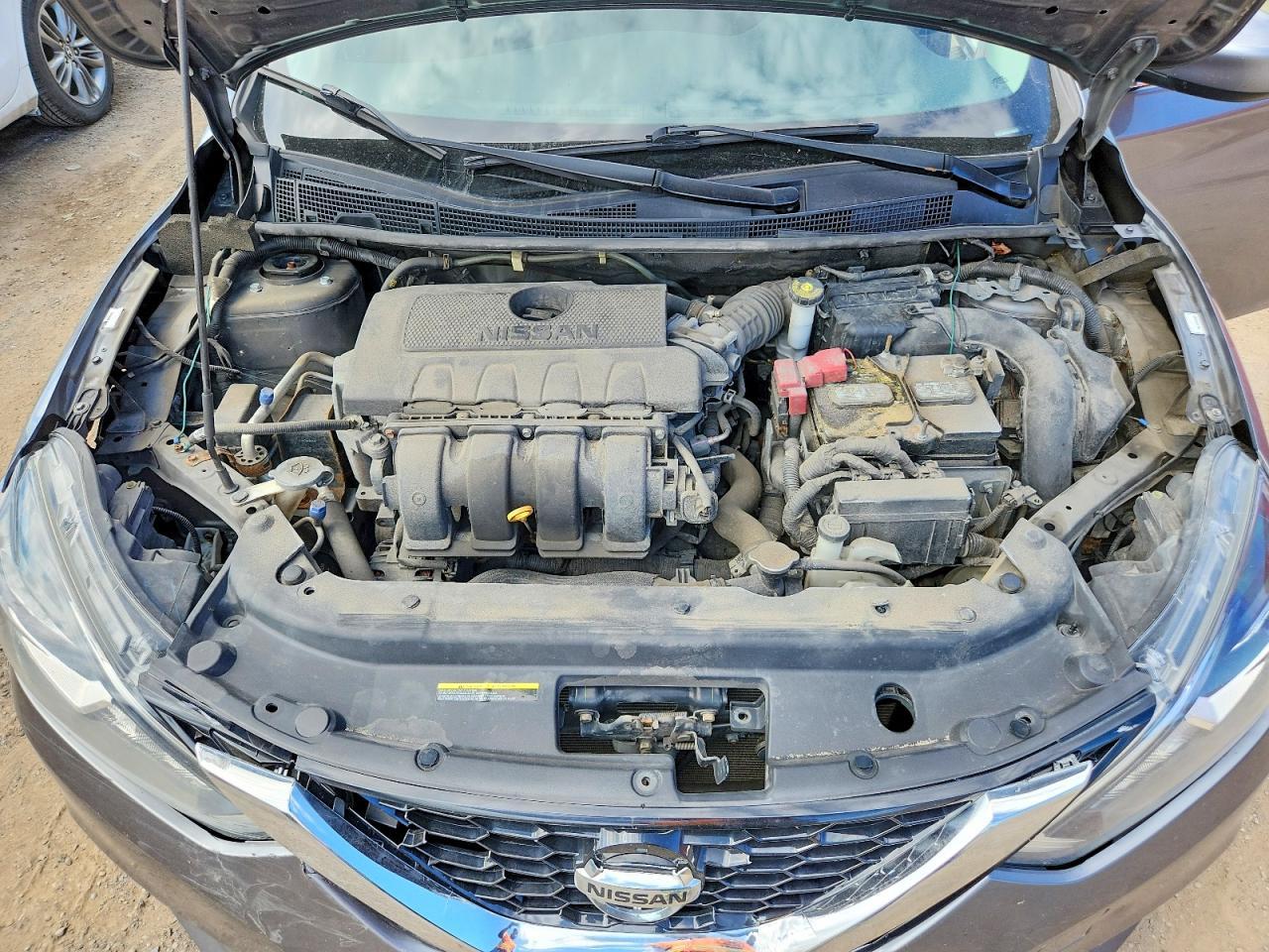 2018 Nissan Sentra S - zdjęcie 11