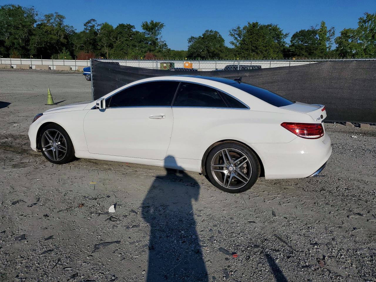 2016 Mercedes-Benz E 400 - zdjęcie 2