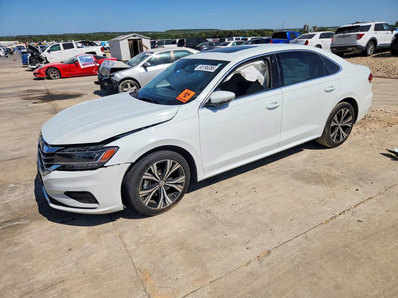 2022 Volkswagen Passat Se - zdjęcie główne