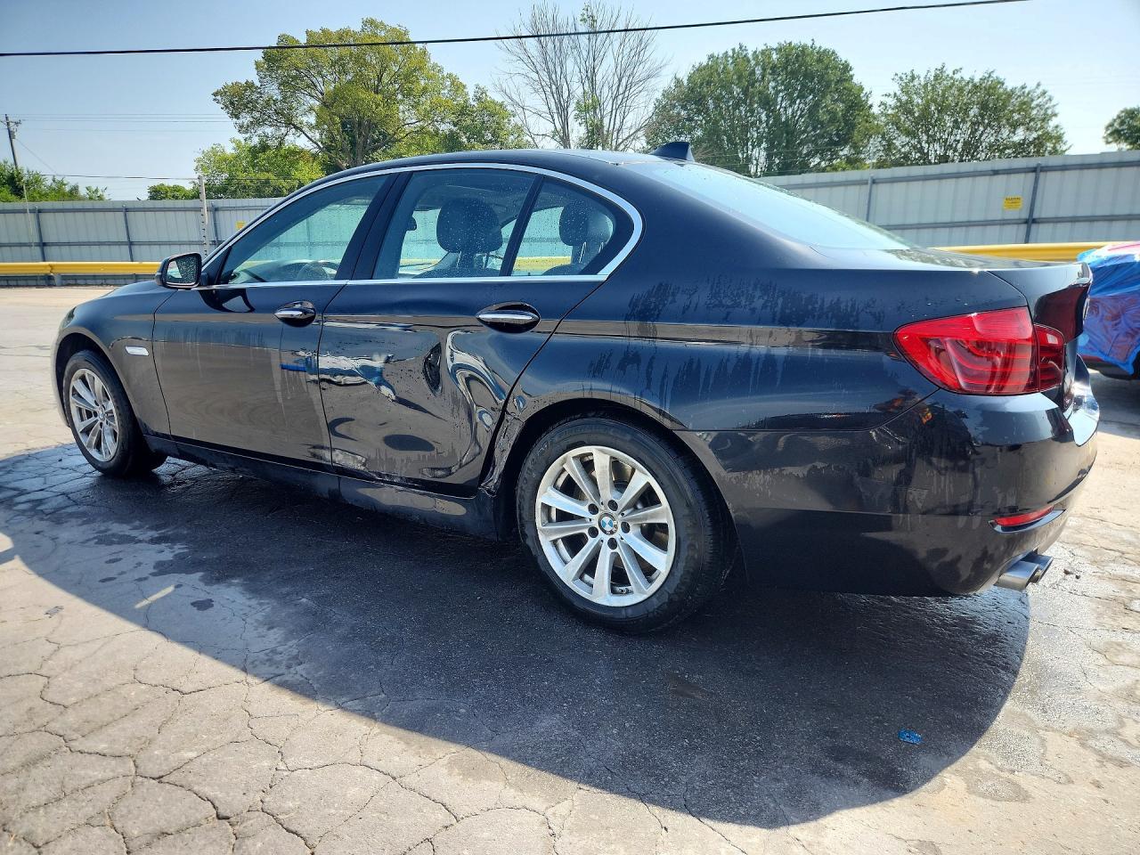 2016 BMW 528 I - zdjęcie 2