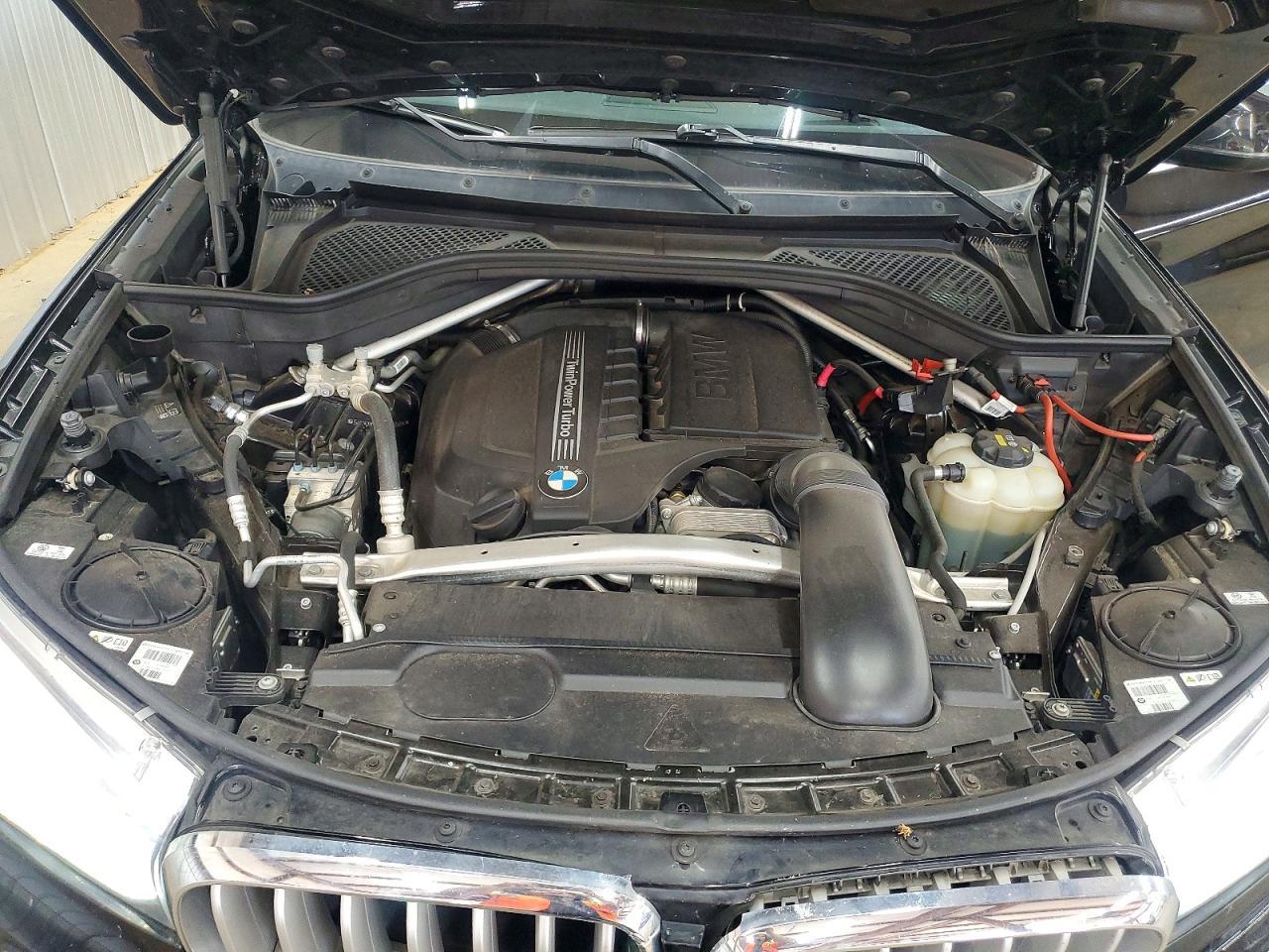 2017 BMW X5 xDrive35I - zdjęcie 12