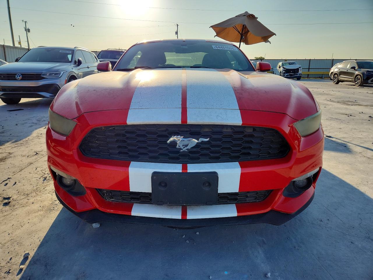 2015 Ford Mustang - zdjęcie 5