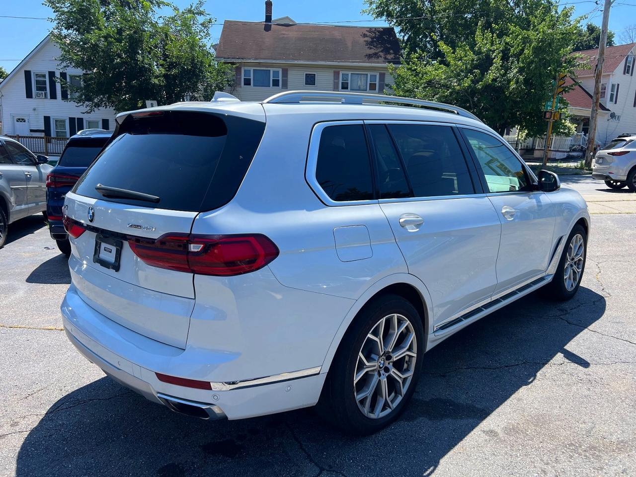 2019 BMW X7 xDrive50I - zdjęcie 3