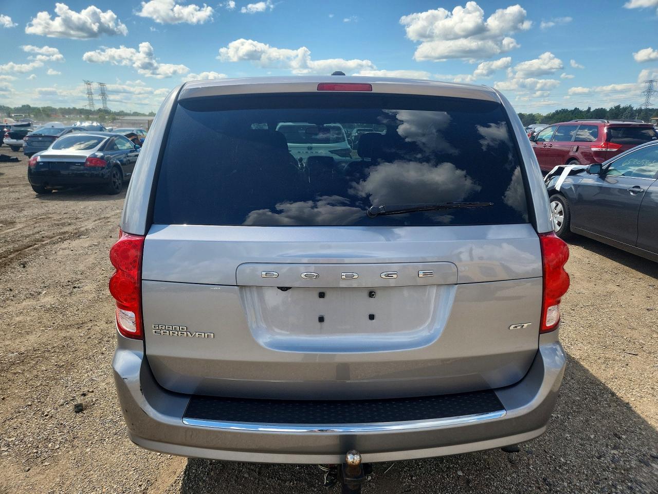 2017 Dodge Grand Caravan Gt - zdjęcie 6