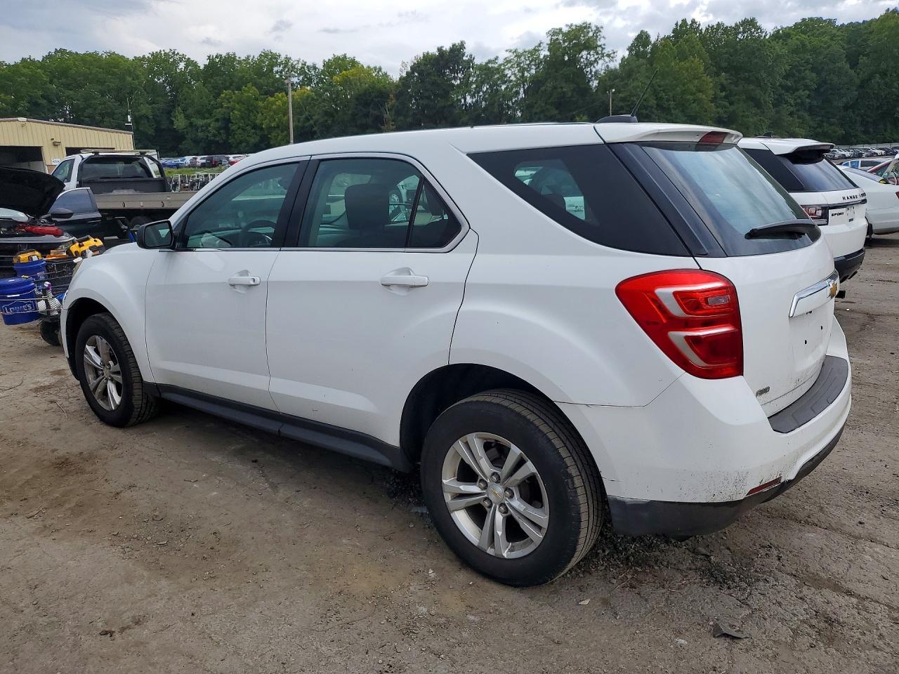 2016 Chevrolet Equinox Ls - zdjęcie 2