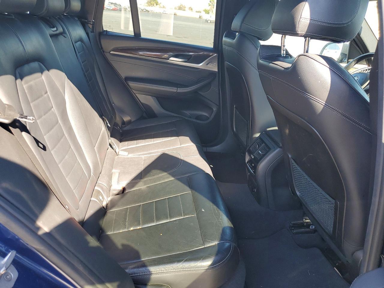 2018 BMW X3 xDrive30I - zdjęcie 10