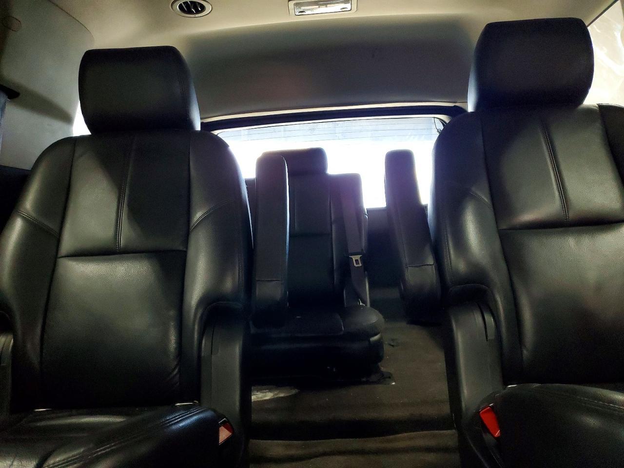 2014 Chevrolet Tahoe K1500 Lt - zdjęcie 10