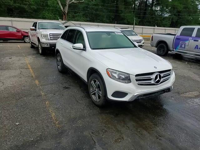 2017 Mercedes-Benz Glc 300 - zdjęcie 13