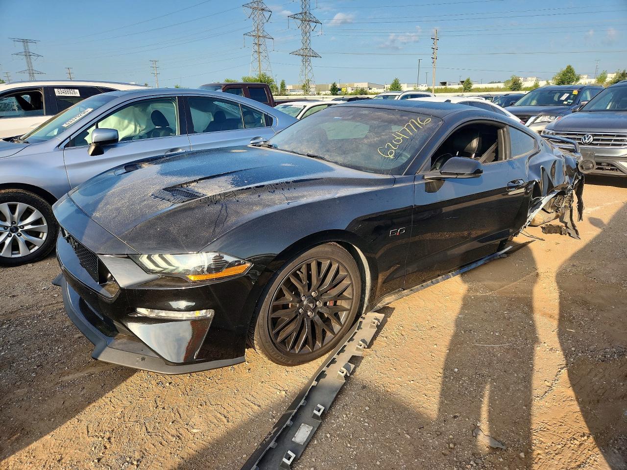 2021 Ford Mustang Gt - zdjęcie główne