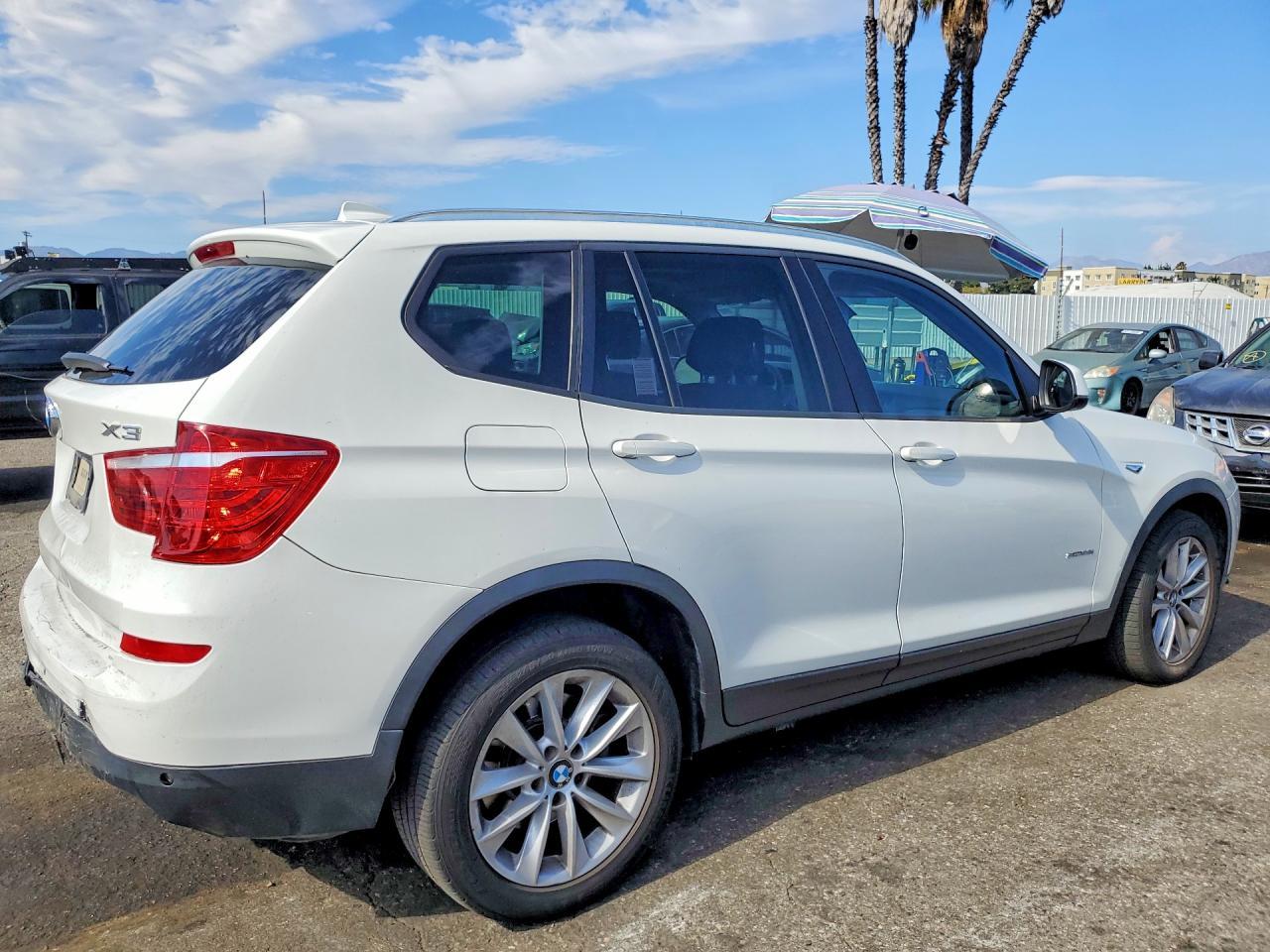2017 BMW X3 Sdrive28I - zdjęcie 3