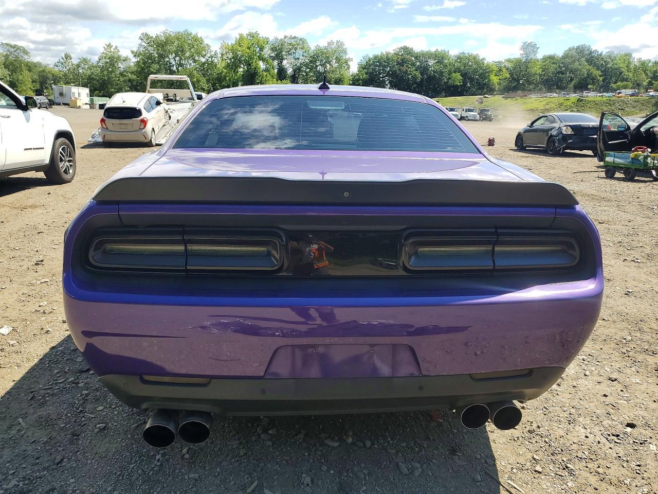 2019 Dodge Challenger R/T - zdjęcie 6