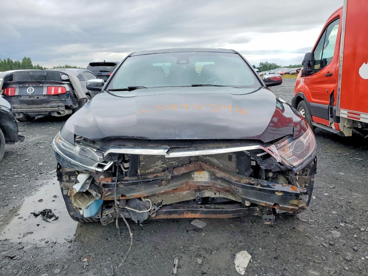 2019 Ford Taurus Limited - zdjęcie 5