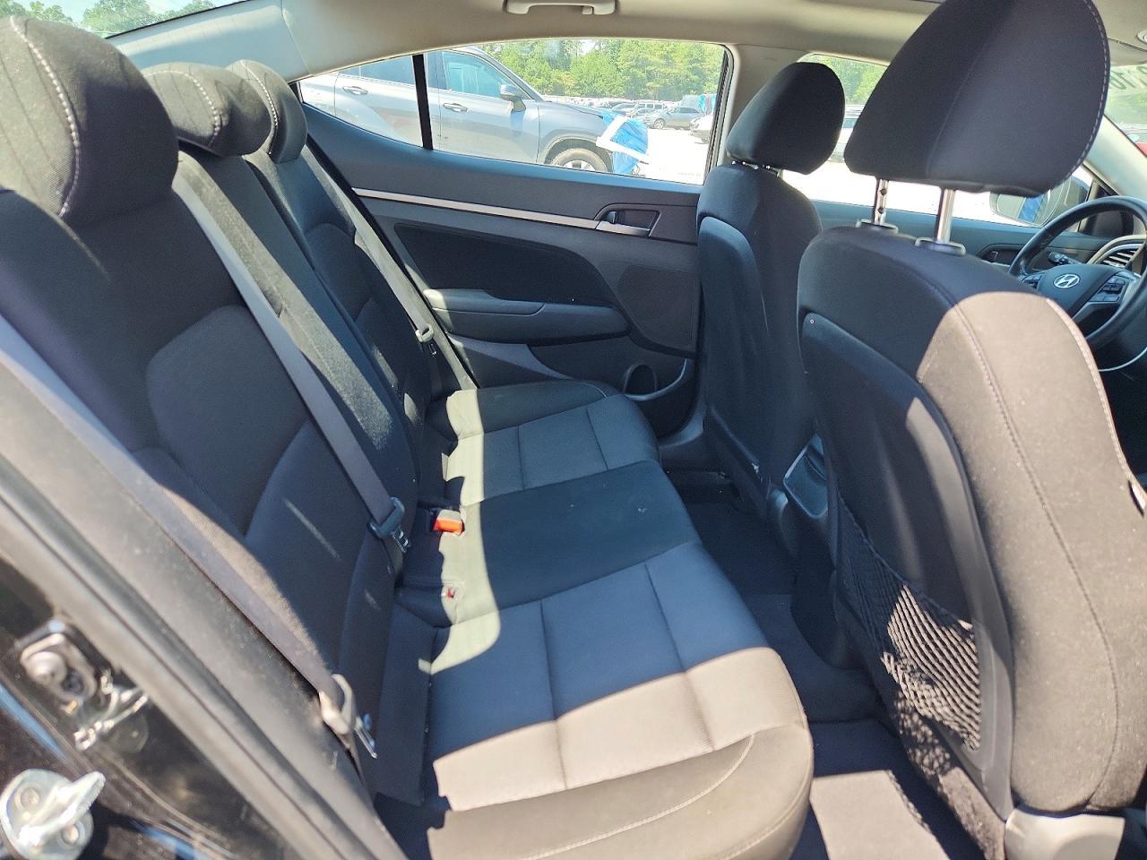 2018 Hyundai Elantra Value Edition - zdjęcie 10