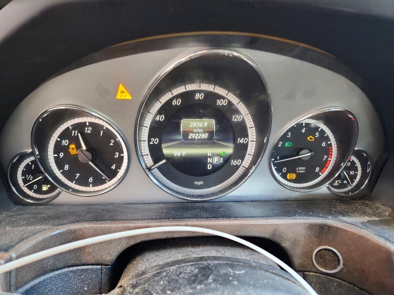 2013 Mercedes-Benz E 350 - zdjęcie 9