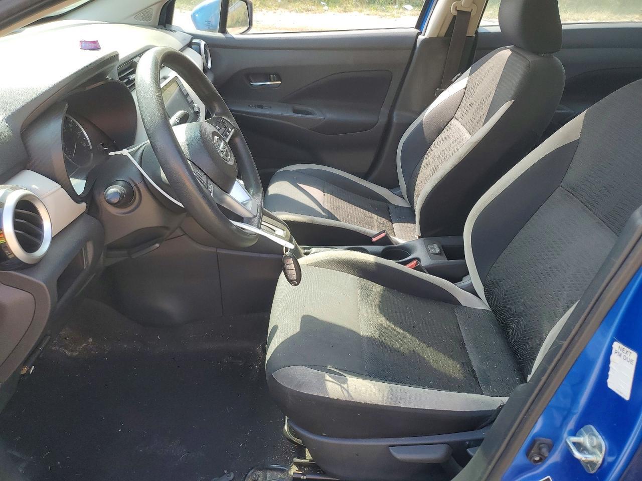 2021 Nissan Versa Sv - zdjęcie 7