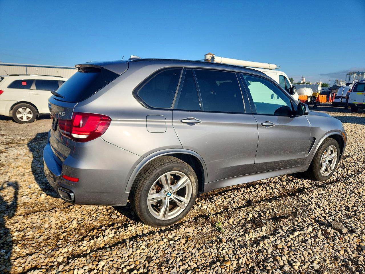 2015 BMW X5 xDrive35I - zdjęcie 3