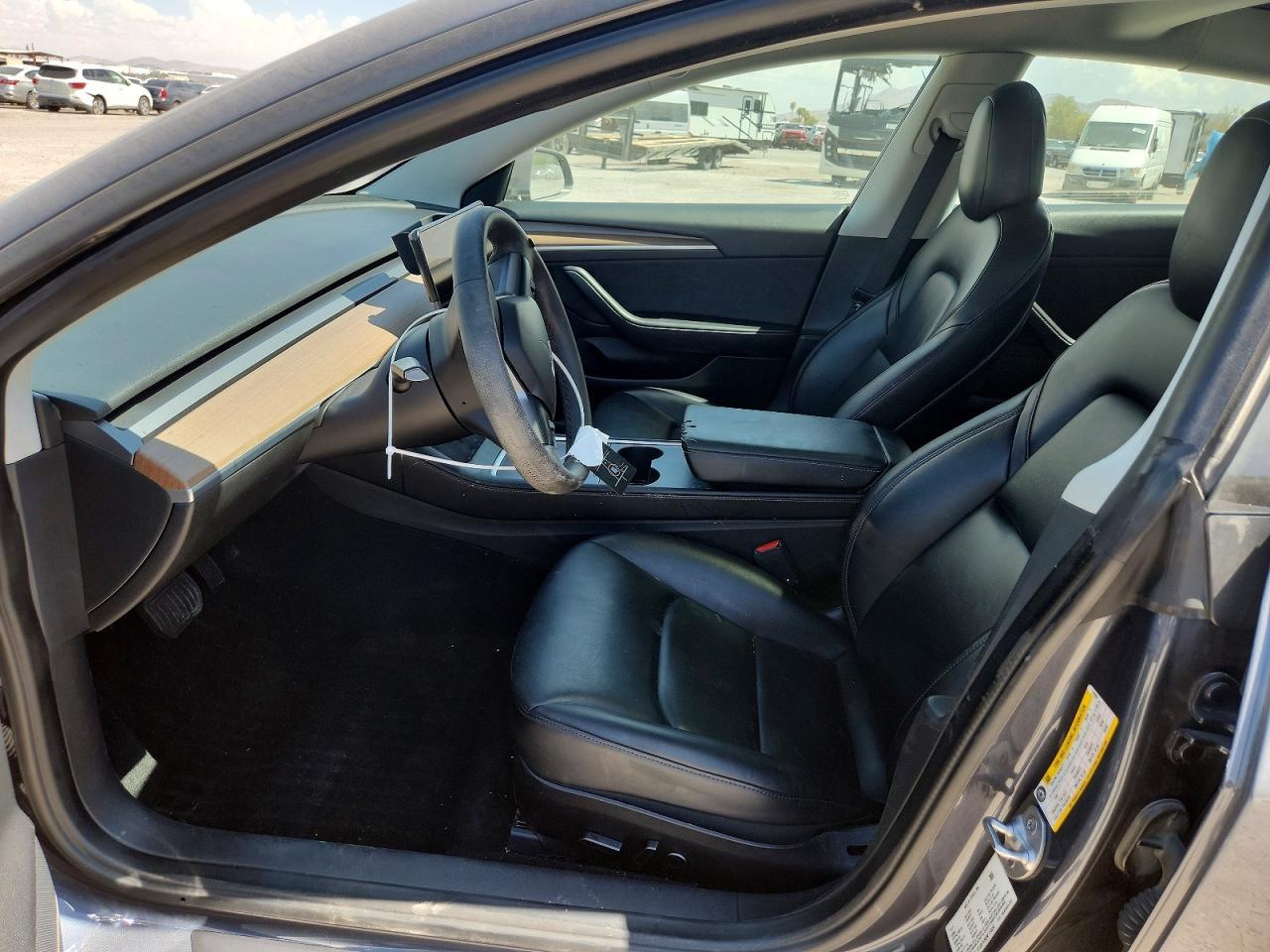 2022 Tesla Model 3 - zdjęcie 7