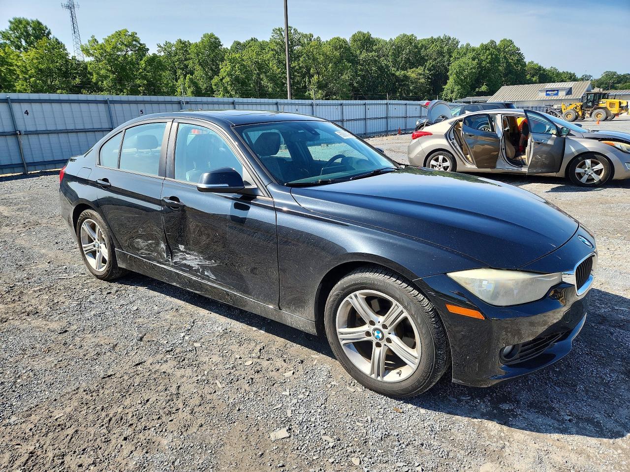 2015 BMW 328 Xi - zdjęcie 4