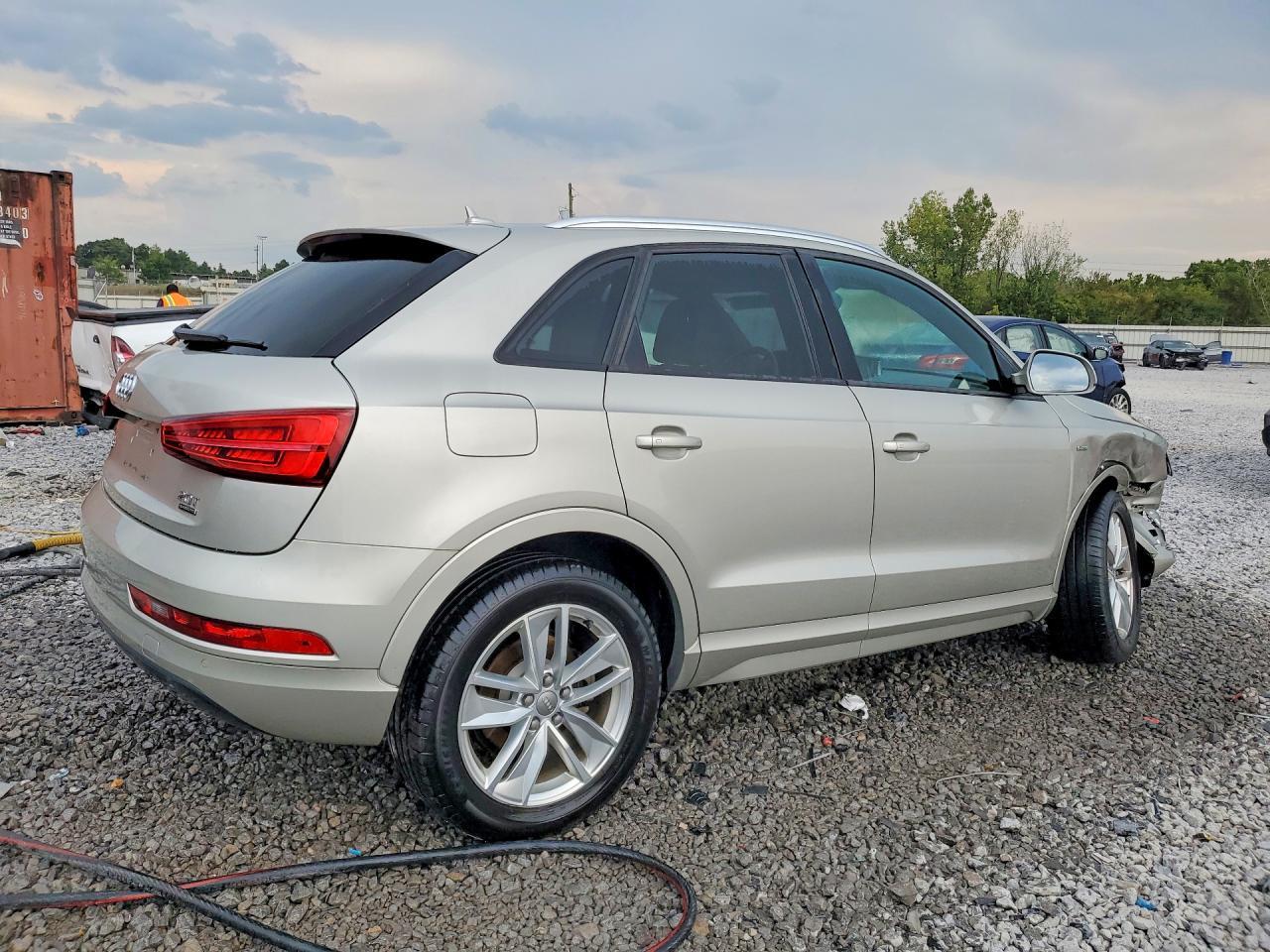 2018 Audi Q3 Premium - zdjęcie 3