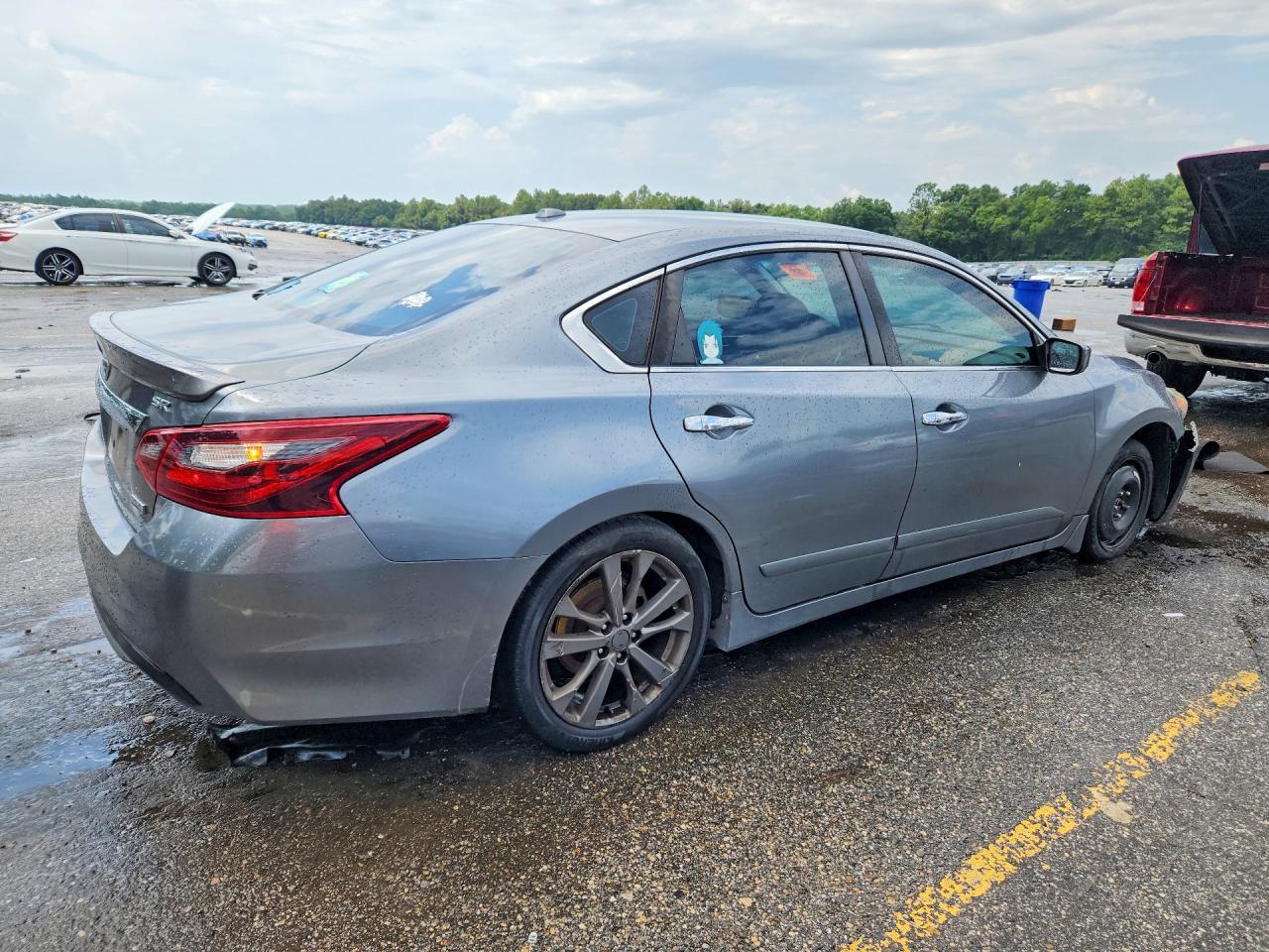 2018 Nissan Altima 2.5 Sr - zdjęcie 3
