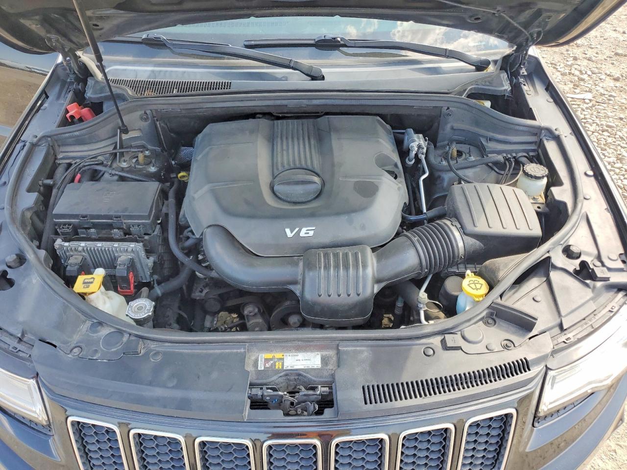 2015 Jeep Grand Cherokee Overland - zdjęcie 12
