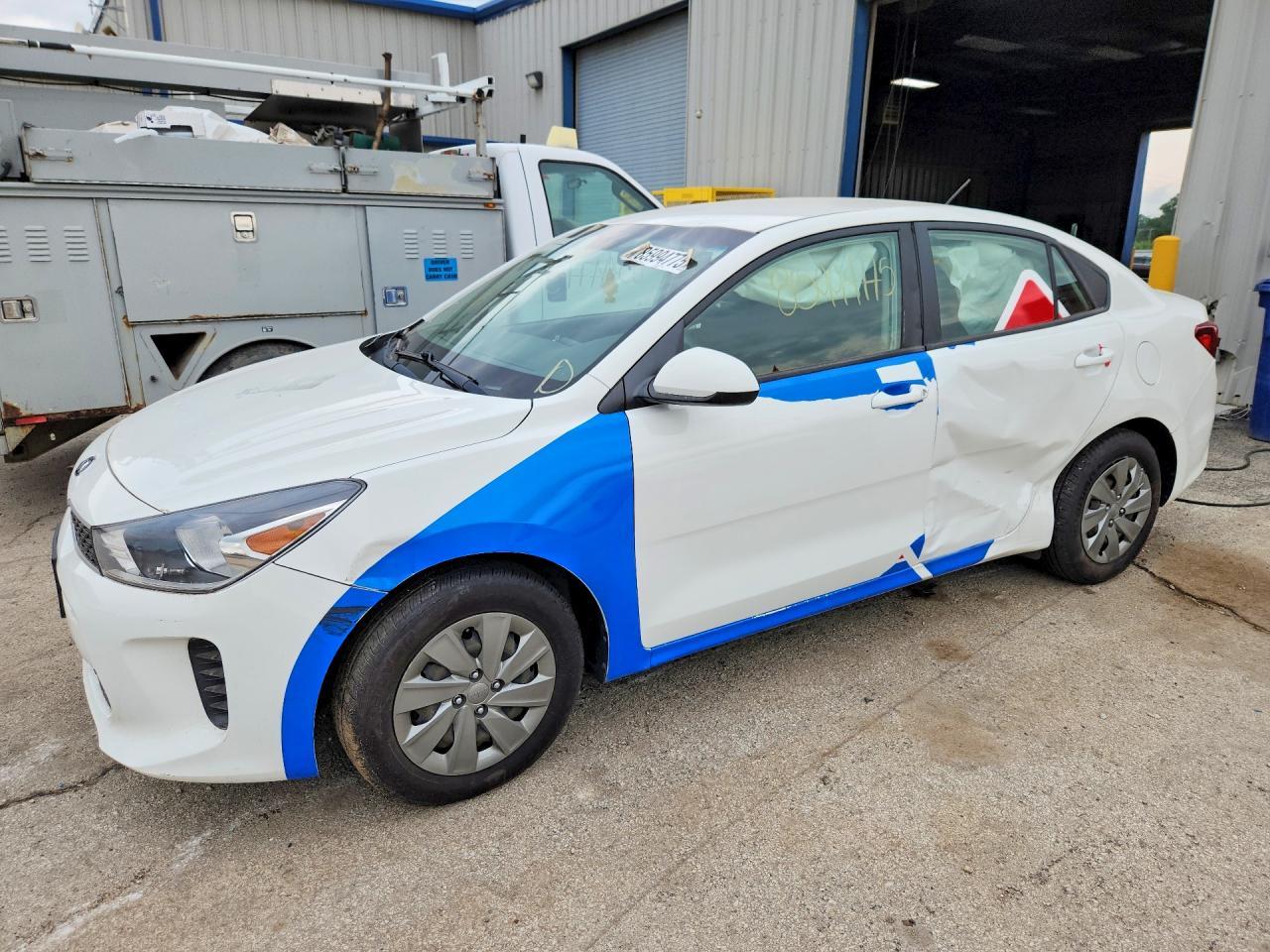 2020 Kia Rio S - zdjęcie główne