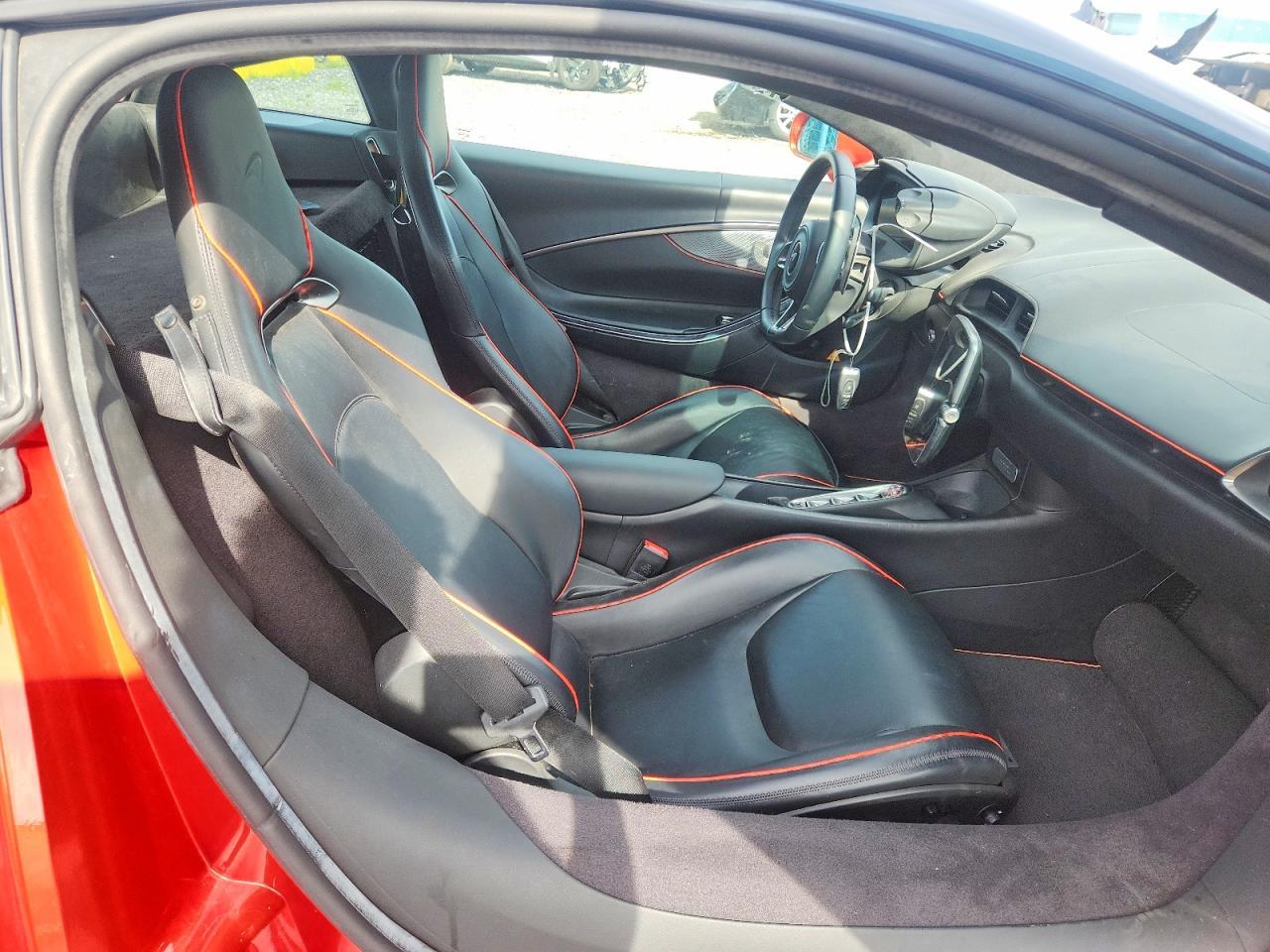 2023 Mclaren Automotive Artura - zdjęcie 10