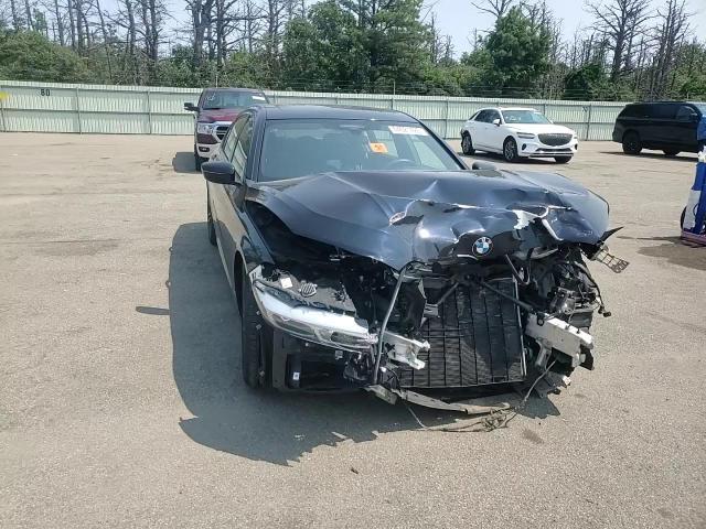 2021 BMW 750 Xi - zdjęcie 13