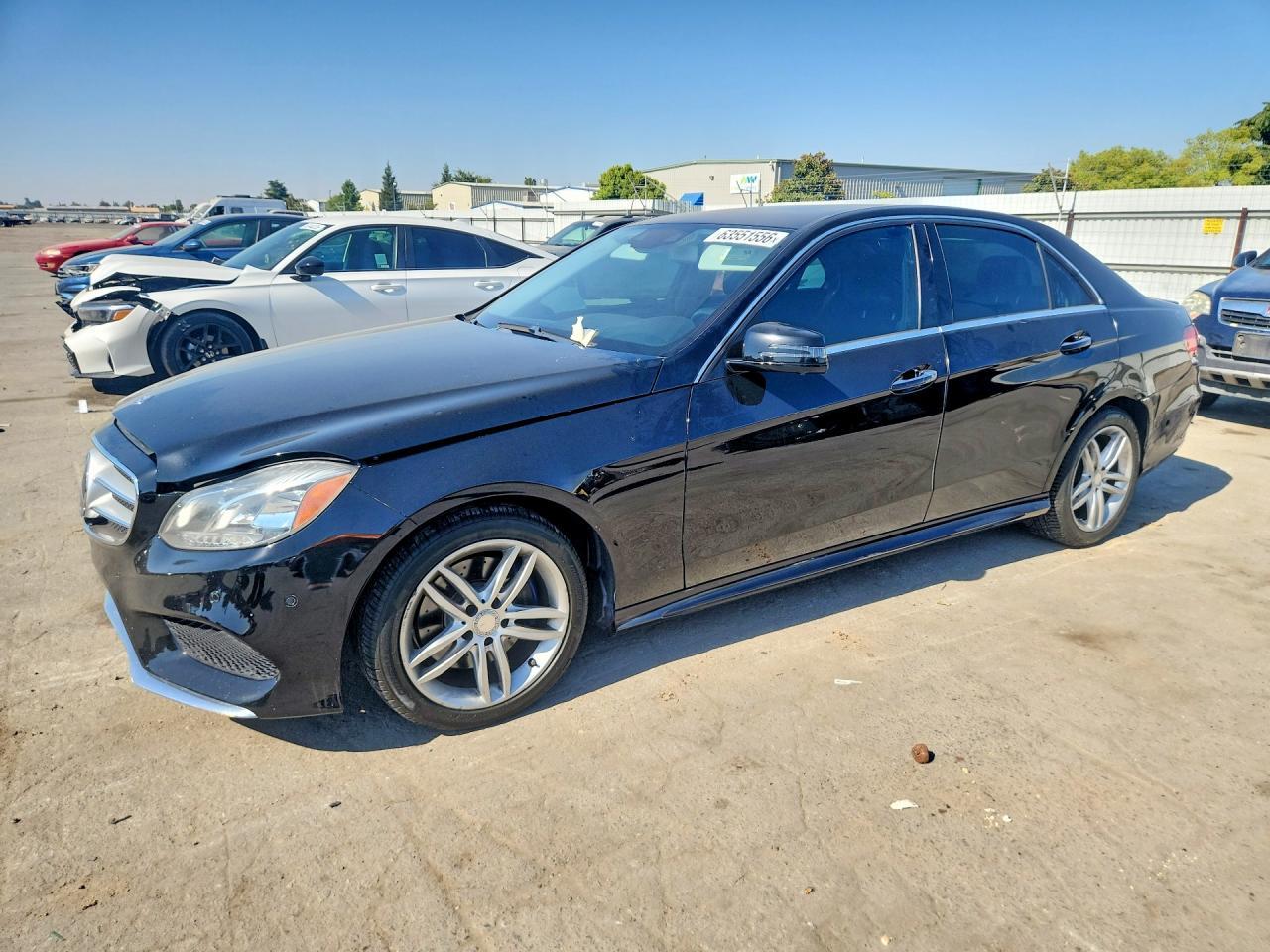 2016 Mercedes-Benz E 350 - zdjęcie główne