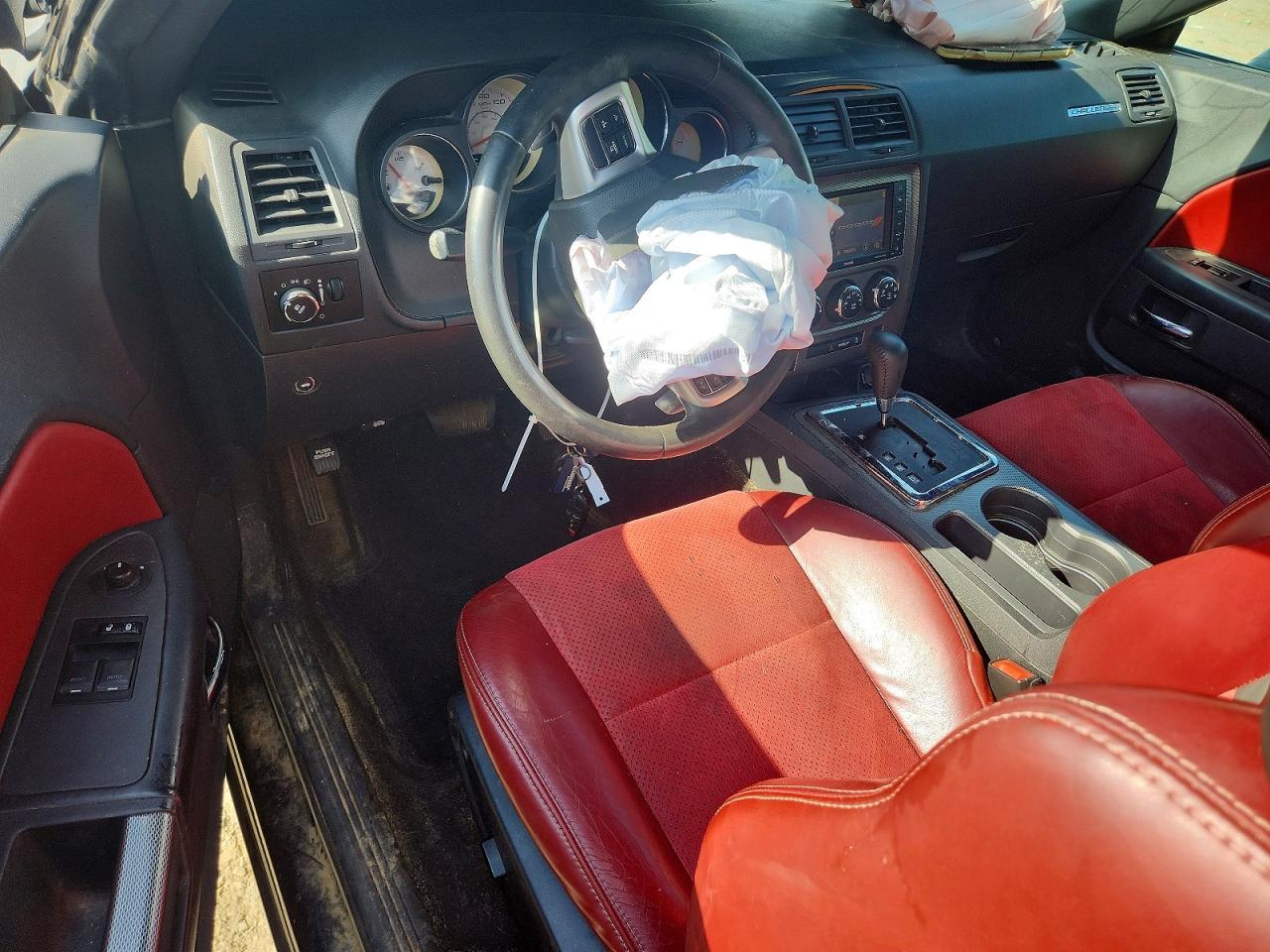 2014 Dodge Challenger R/T - zdjęcie 8