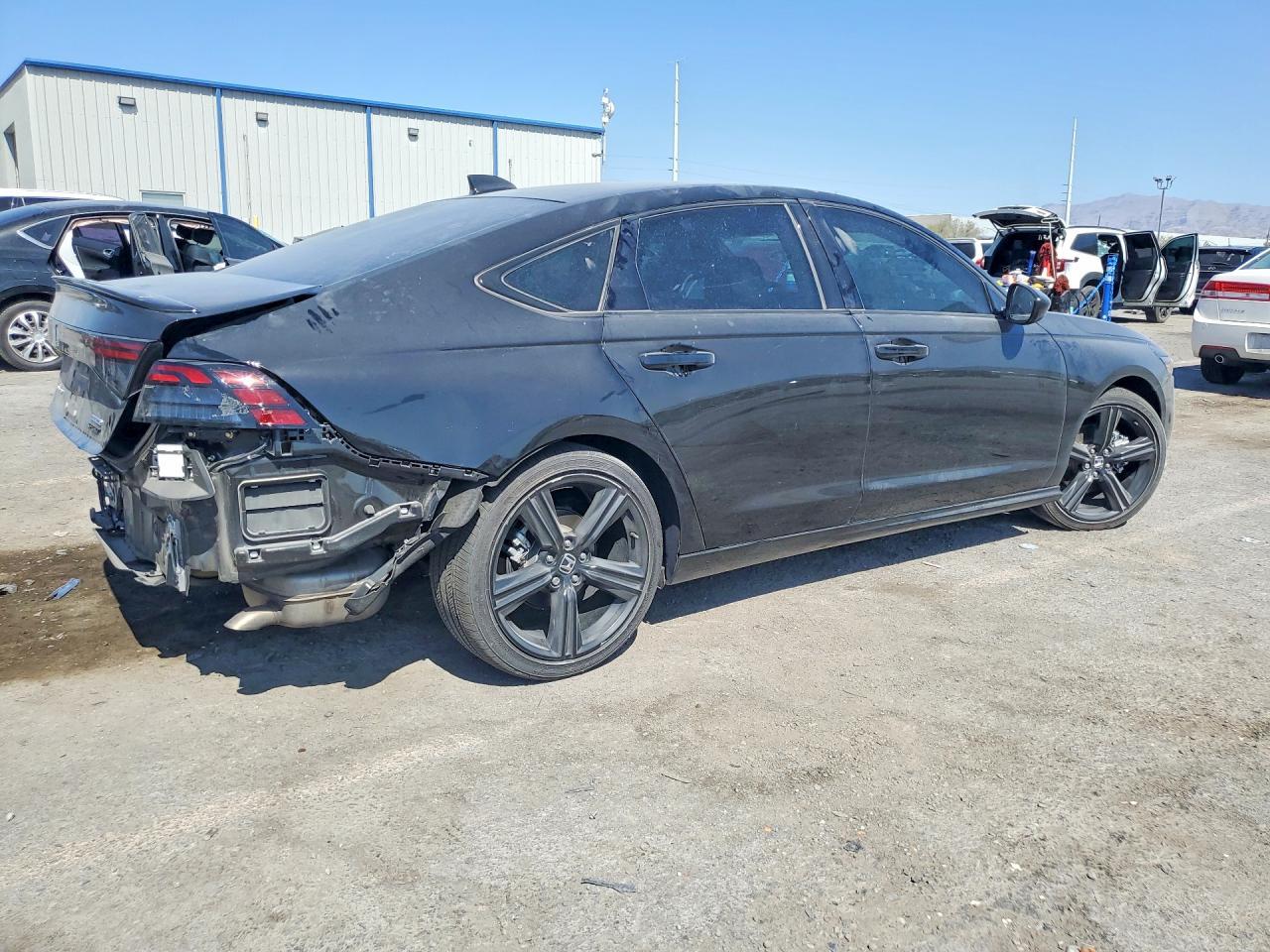 2025 Honda Accord Hybrid Sport-L - zdjęcie 3