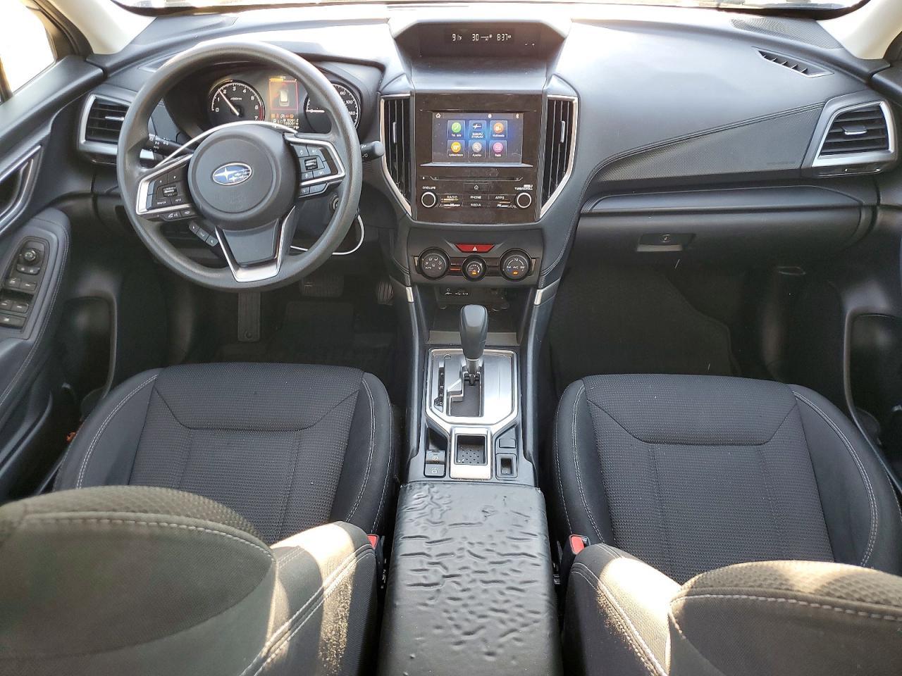 2019 Subaru Forester - zdjęcie 8