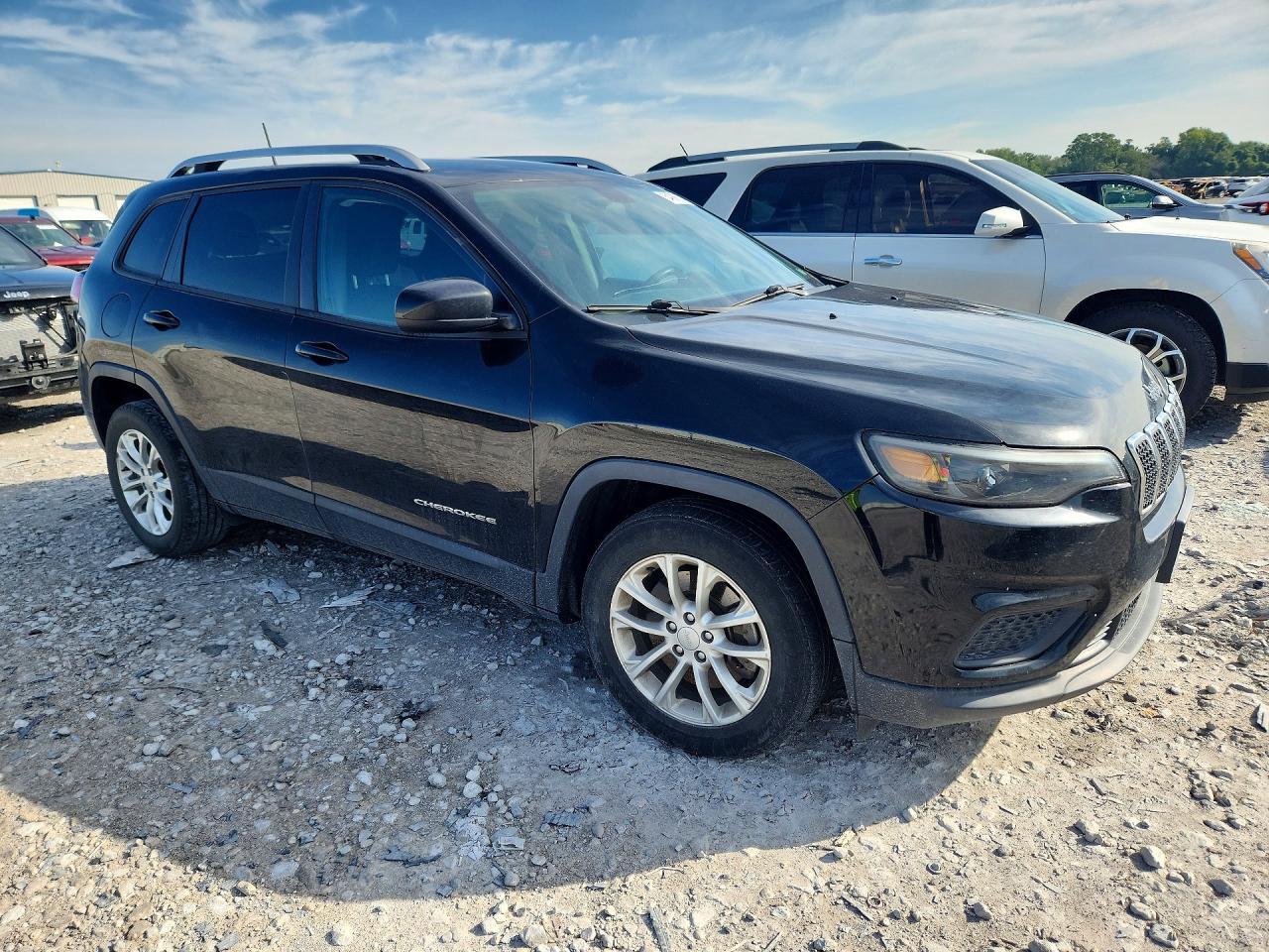 2020 Jeep Cherokee Latitude - zdjęcie 4