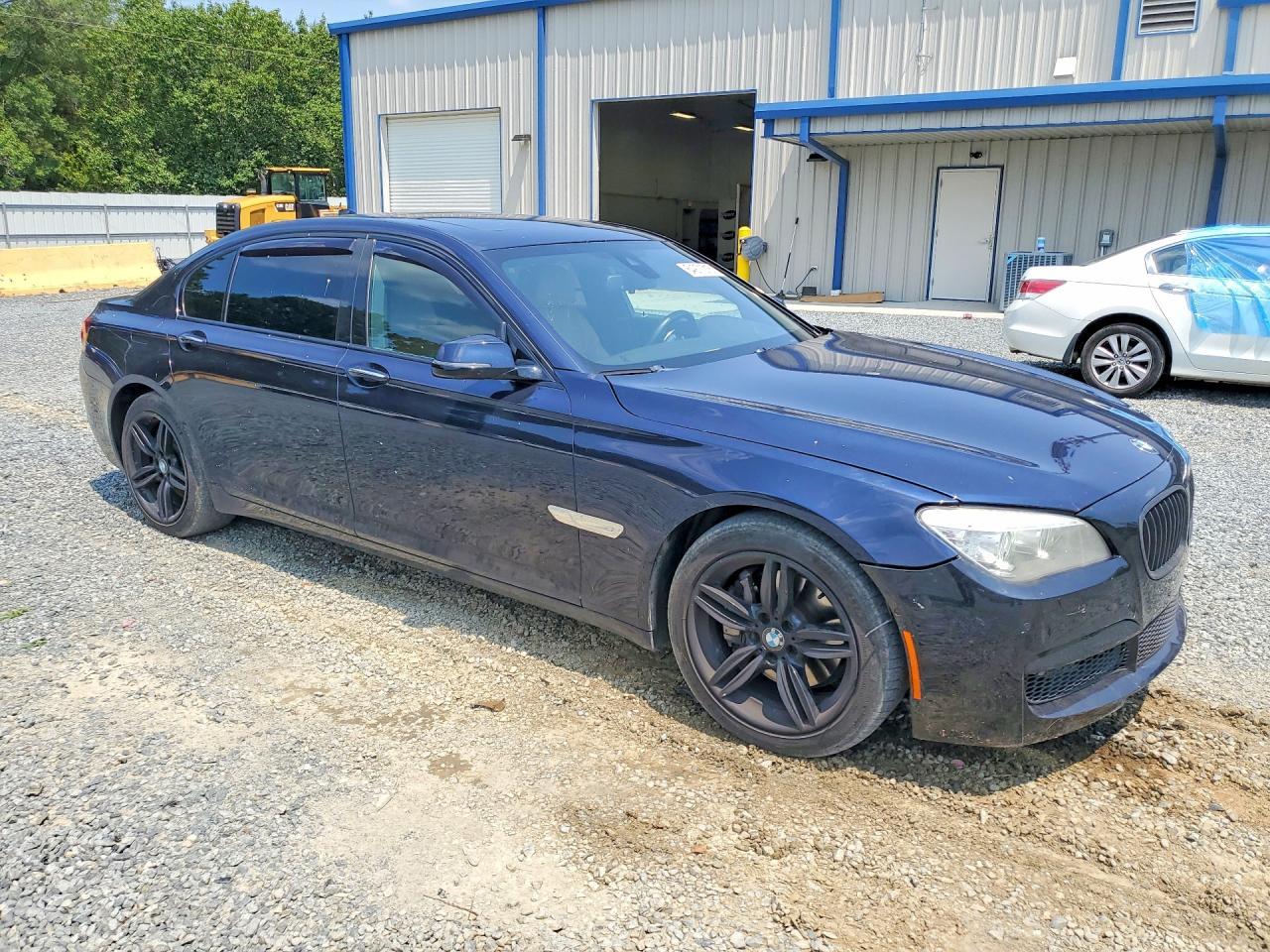 2015 BMW 740 Lxi - zdjęcie 4