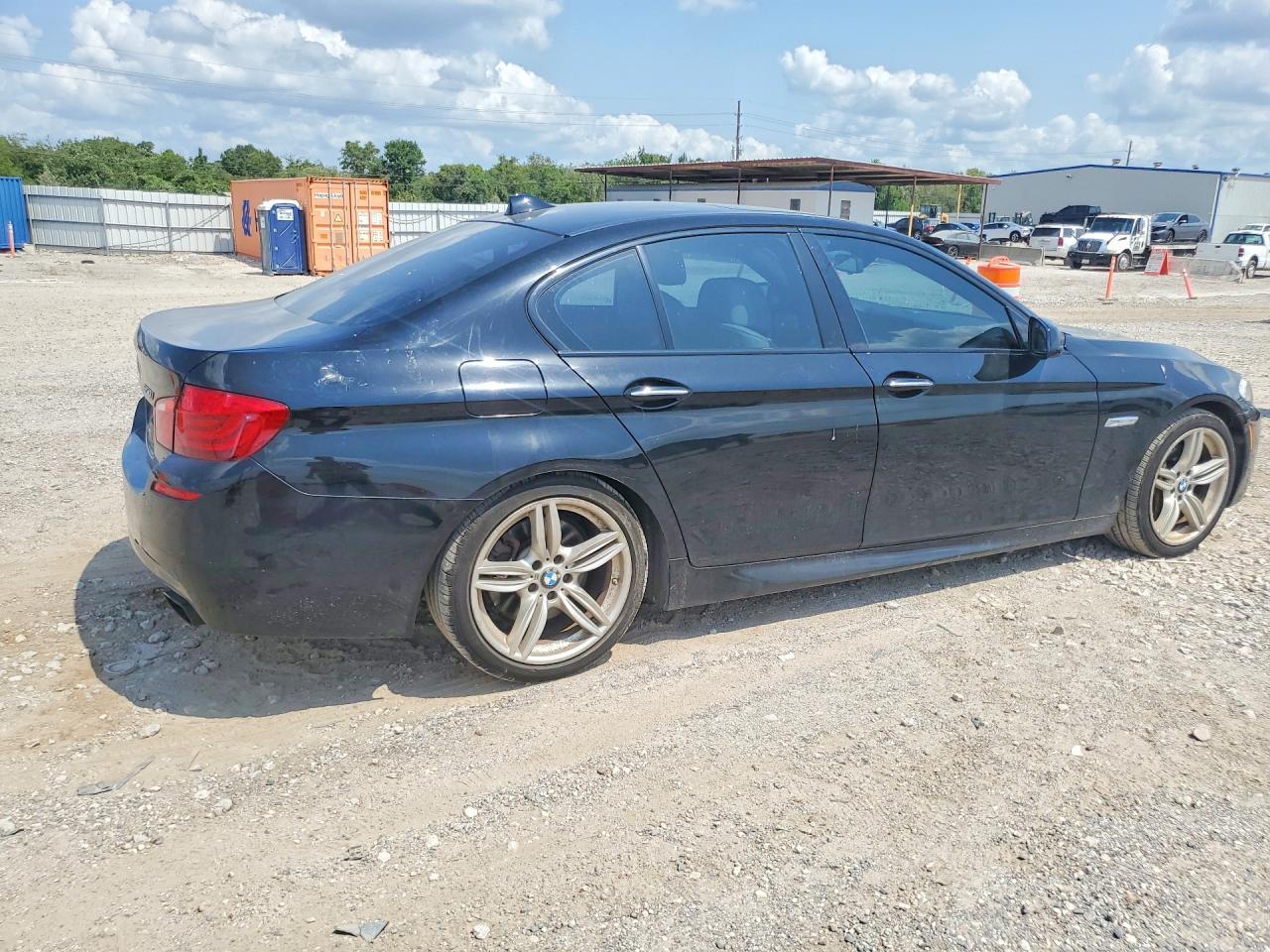 2013 BMW 550 I - zdjęcie 3