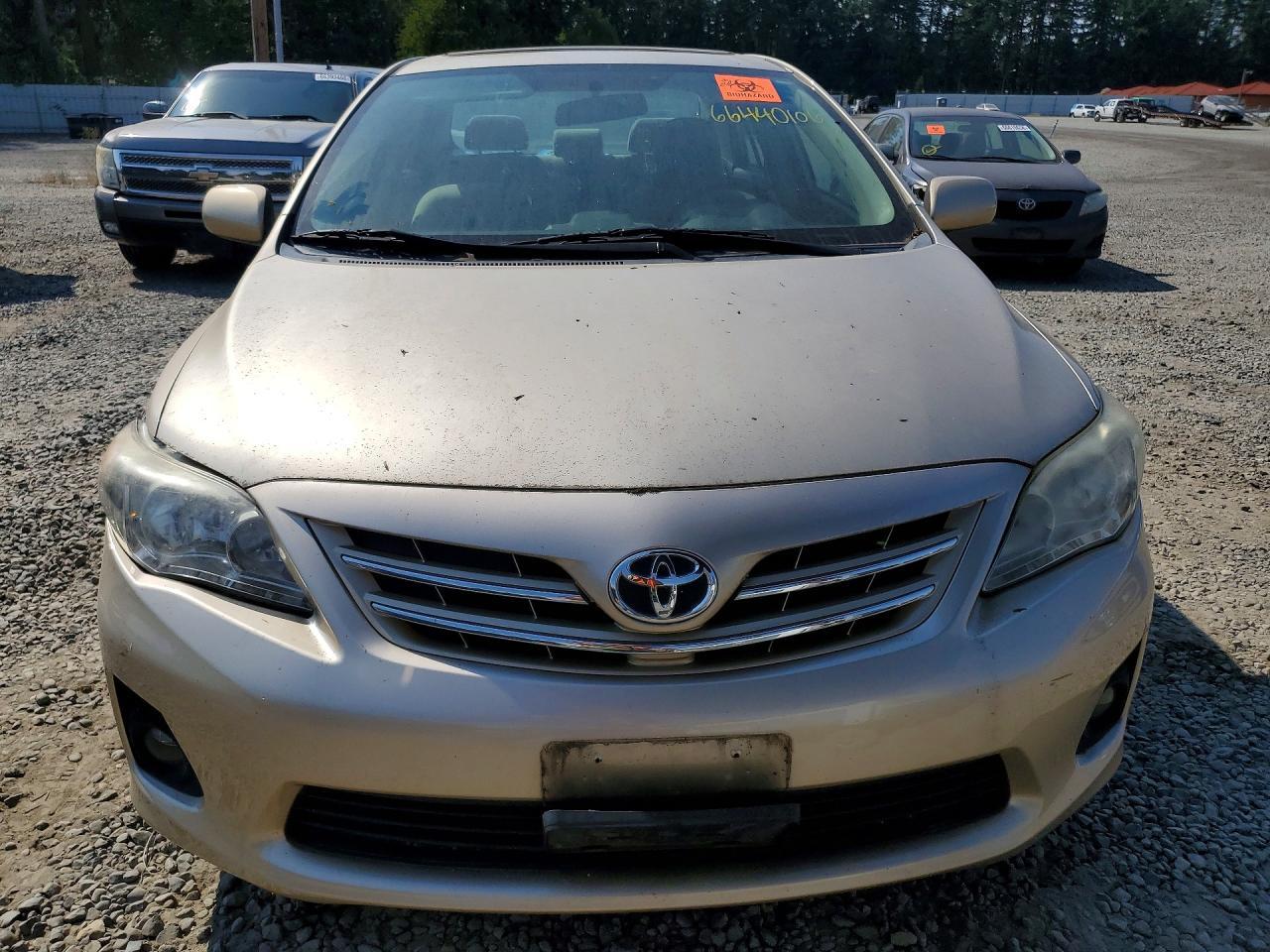 2013 Toyota Corolla Le - zdjęcie 5