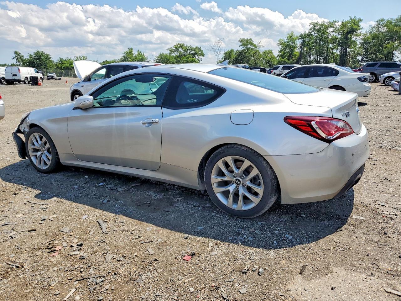 2013 Hyundai Genesis Coupe 3.8 Grand Touring - zdjęcie 2