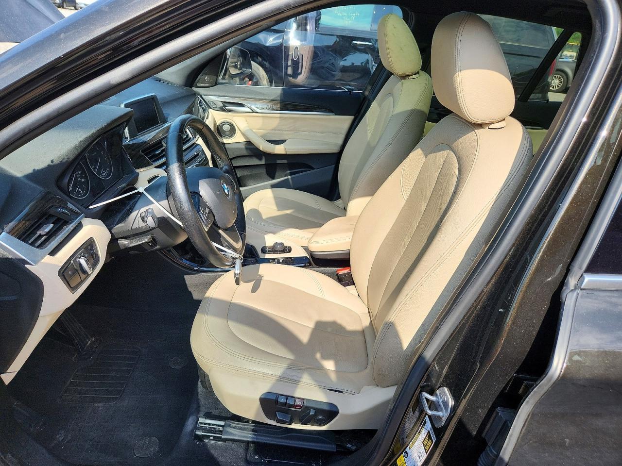 2016 BMW X1 xDrive28I - zdjęcie 7