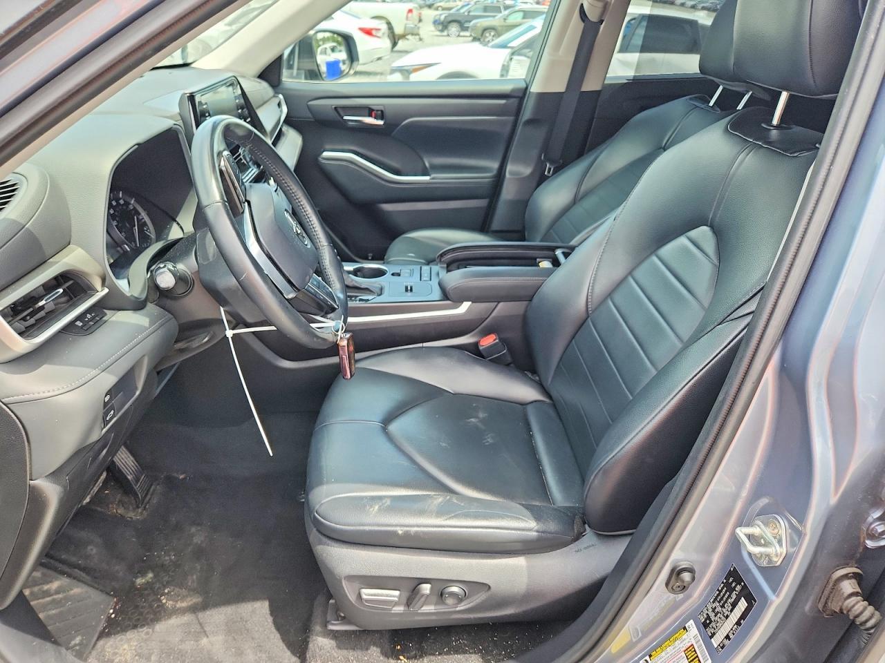 2021 Toyota Highlander Xle - zdjęcie 7