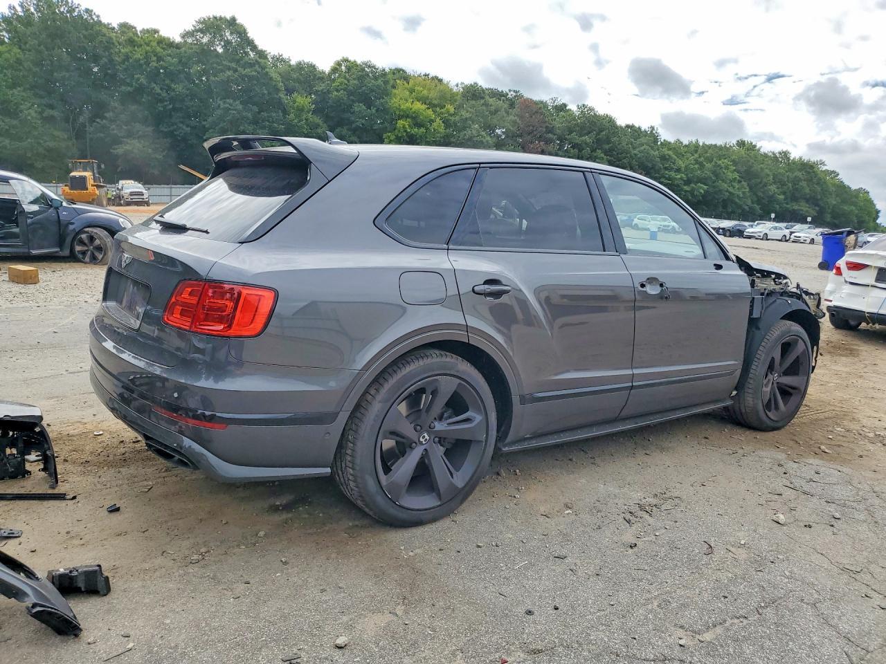 2018 Bentley Bentayga - zdjęcie 3